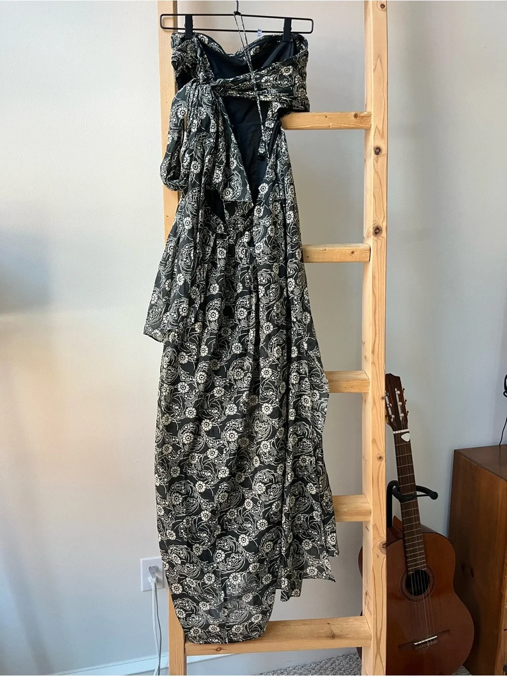 Rebecca Taylor Black and White Floral Off-Shoulder Maxi Dress - Picture 3 of 3